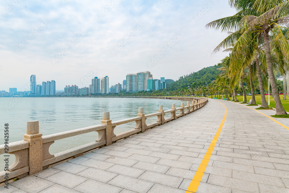 Coastal view of the South Road of couples in Zhuhai City, Guangdong Province - obrazy, fototapety, plakaty 