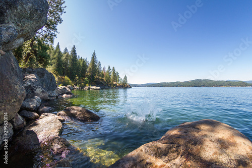Photos Jumping to the lake