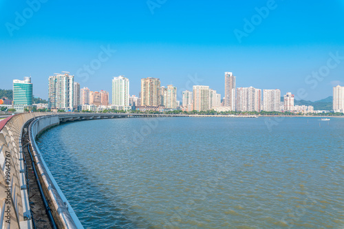 City view of Beaver Island on Couple Road in Zhuhai City, Guangdong Province © Weiming