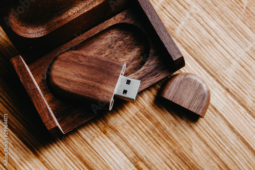 Vászonkép Wooden usb flash drive in a box of solid wood. Handwork.