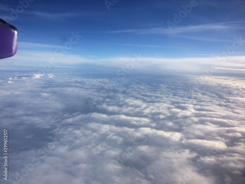 Foto über den Wolken - aus dem Flugzeug 