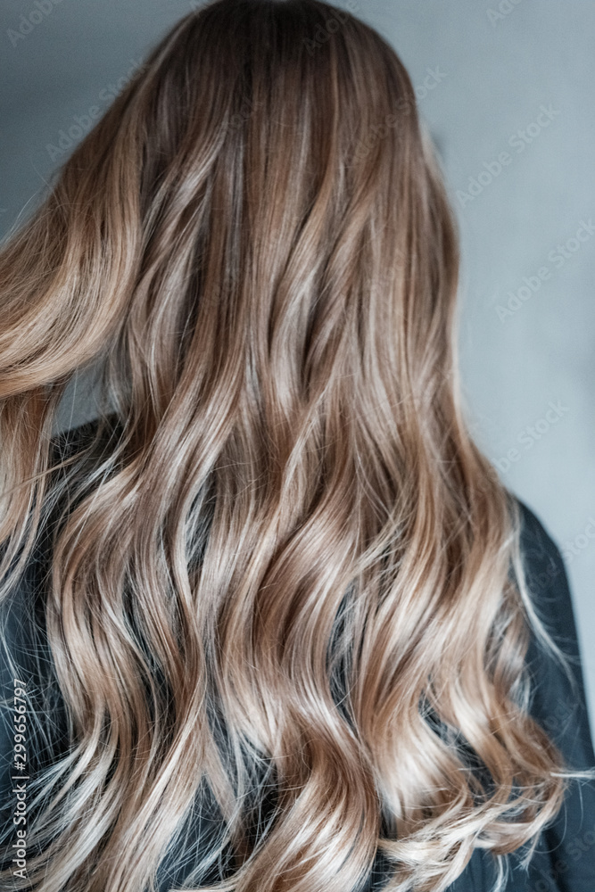 Hairstyle ombre color .Highlight hair Hairstyle ombre color .Highlight hair