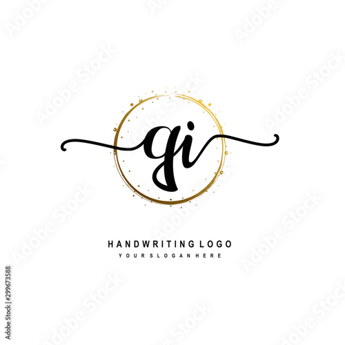 Initials letter QI vector handwriting logo template. with a circle brush and splash of gold paint