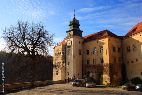 Obraz na płótnie Pieskowa Skala castle in the Ojcowski National Park, Poland w salonie
