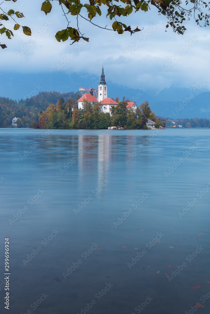 Φωτογραφία Beautiful lake Bled with the famous Pilgrimage Church of the Assumption of Maria