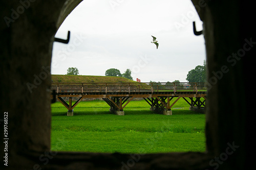 Photos view from the embrasure to the bridge