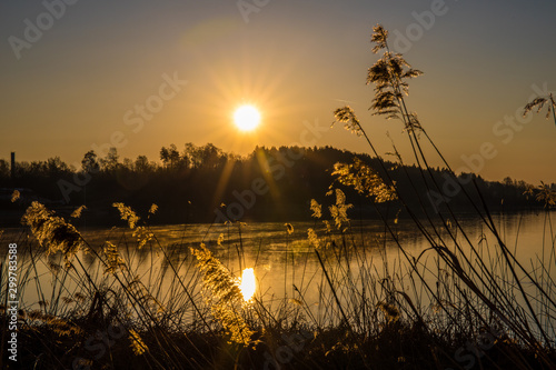 Blaue Stunde und Sonnenaufgang am Untreusee