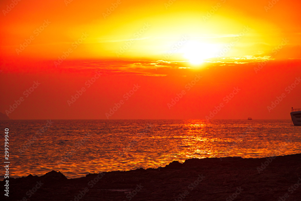 Obraz premium sunset at sea-ibiza