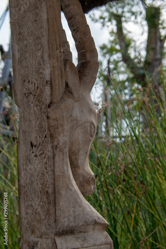 Animal sculpté dans du bois