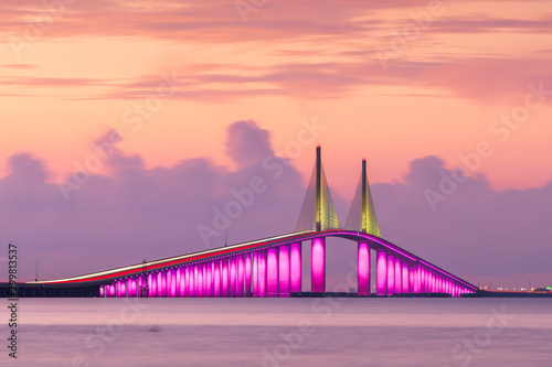 Fototapeta Naklejka Na Ścianę i Meble -  Sunshine Skyway Bridge spanning the Lower Tampa Bay