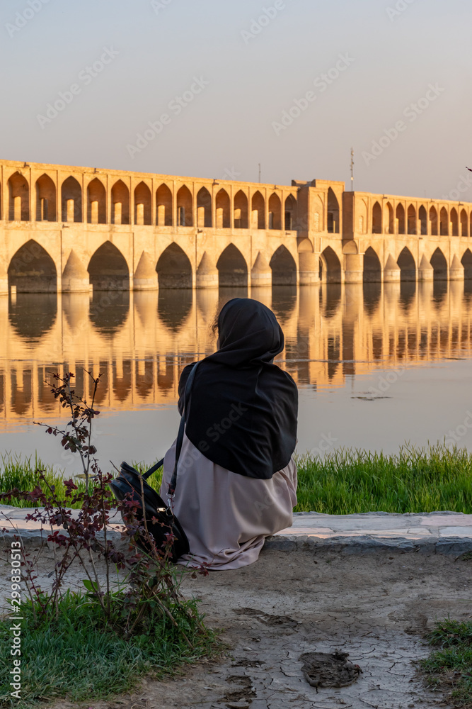Women and the river - Isfahan - Iran