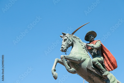 Sucre Bolivia statue of fighter on horseback