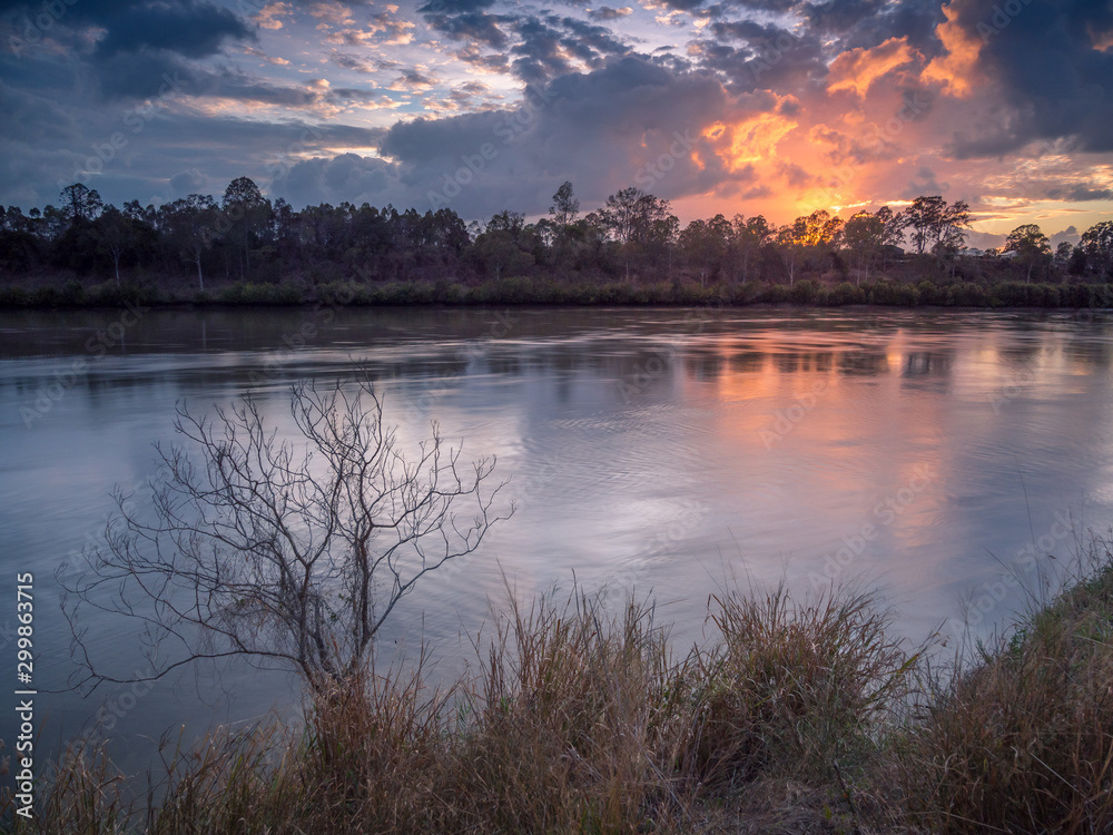Fototapeta premium Sunrise Colour Over River