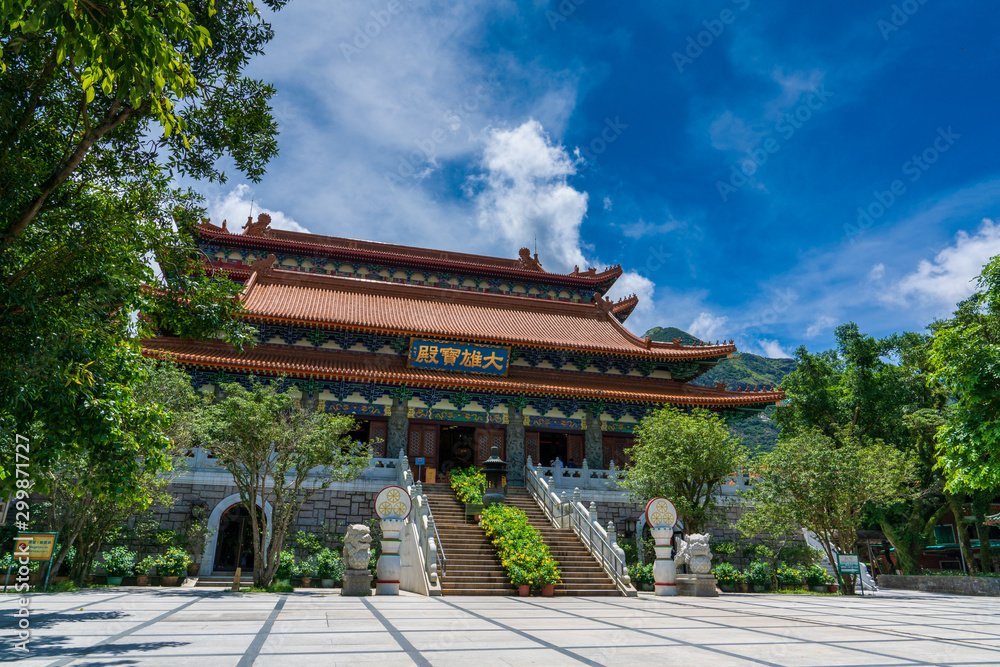 Obraz premium Klasztor Po Lin, wyspa Lantau, Hongkong