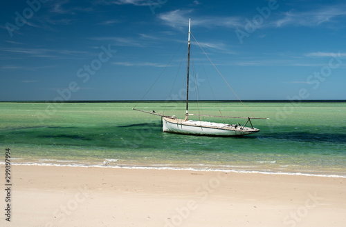 Old Boat © Alex Zubko