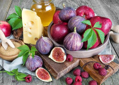 Summer Still Life with figs...