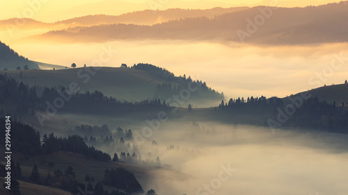 Fototapeta Naklejka Na Ścianę i Meble -  Pienin Mountains, Poland