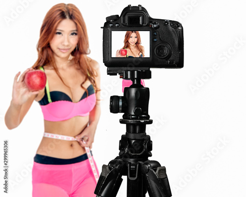 Asian American sports vlogger vlogging © imagesbykenny