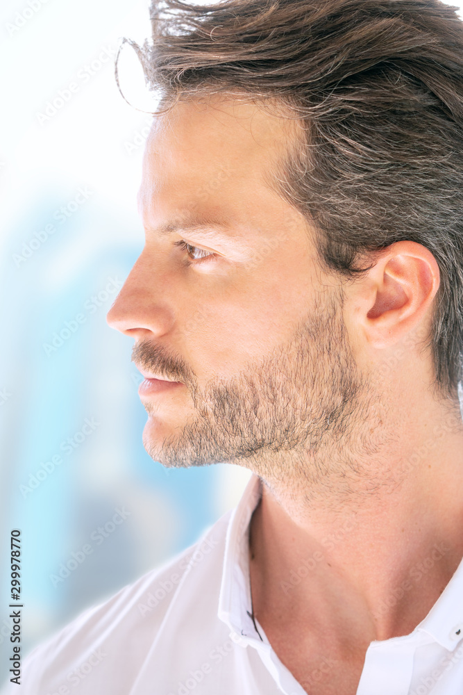 Obraz premium Portrait of a confident man