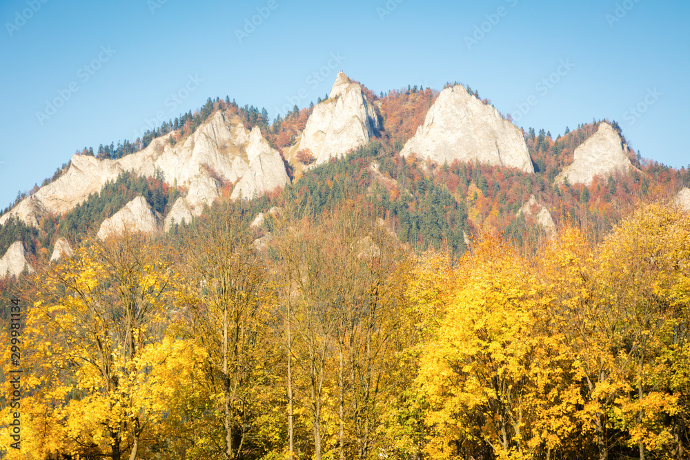 Three Crowns seen from Sromowce Nizne Three Crowns seen from Sromowce Nizne
