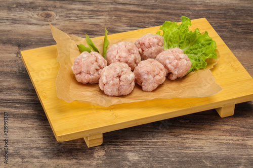 Homemade raw pork minced meatball for cooking