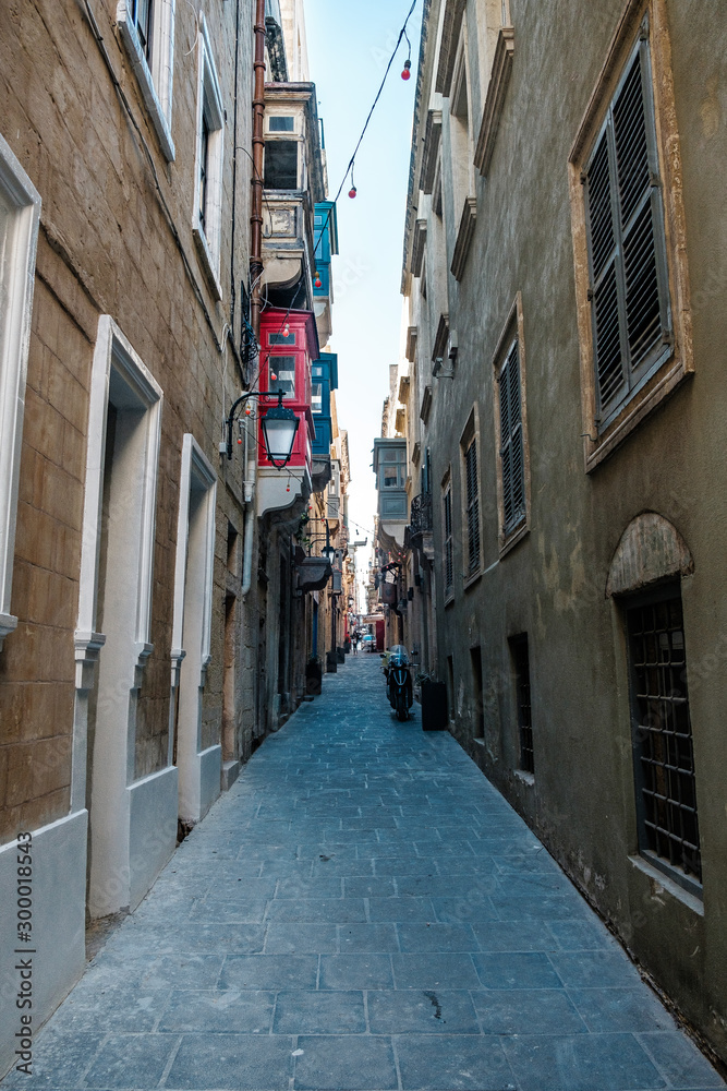 small streets of Valletta