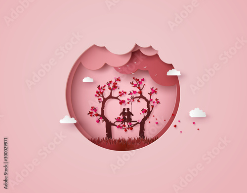 Two enamored under a love tree