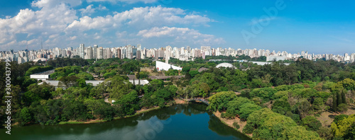 Vista aérea panorâmica do Parque do Ibirapuera in Sao Paulo, Brazil