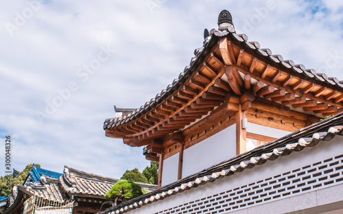 Traditional Korean house, Hanok © Yan
