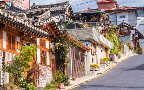 Traditional Korean house, Hanok © Yan