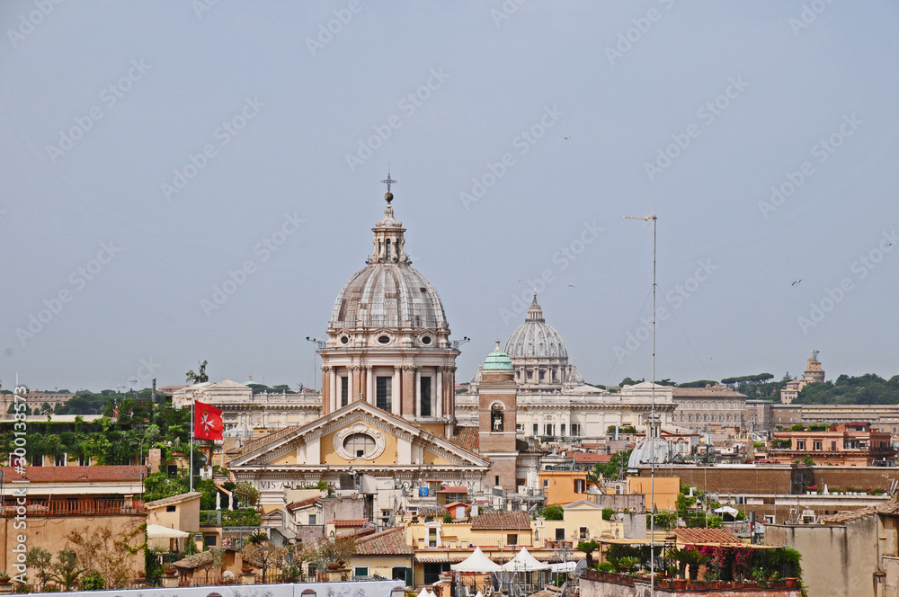 Roma, panorama con le cupole romane