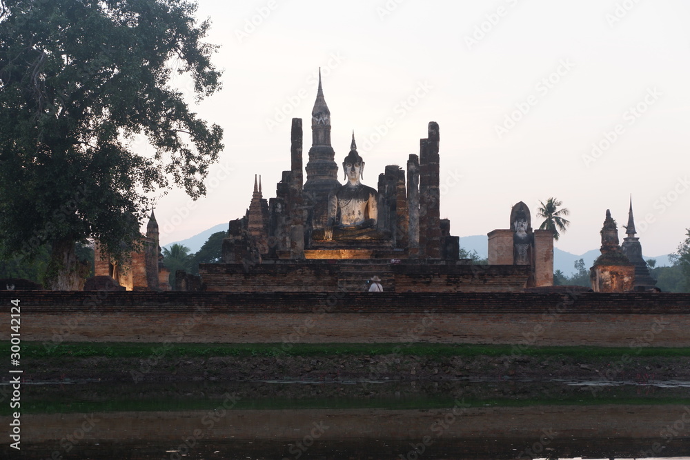 Obraz premium Sukhothai Kingdom in the past, during the reign of King Ramkhamhaeng about 700 years
