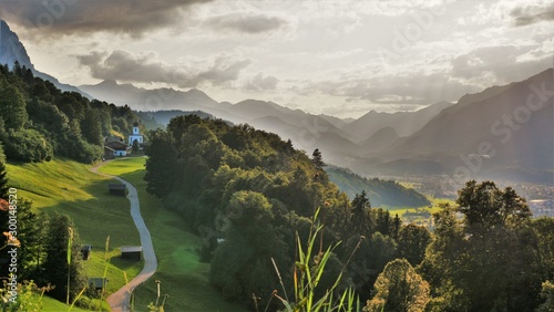 Cuadro en lienzo Blick auf St. Anna am Wamberg mit Garmisch