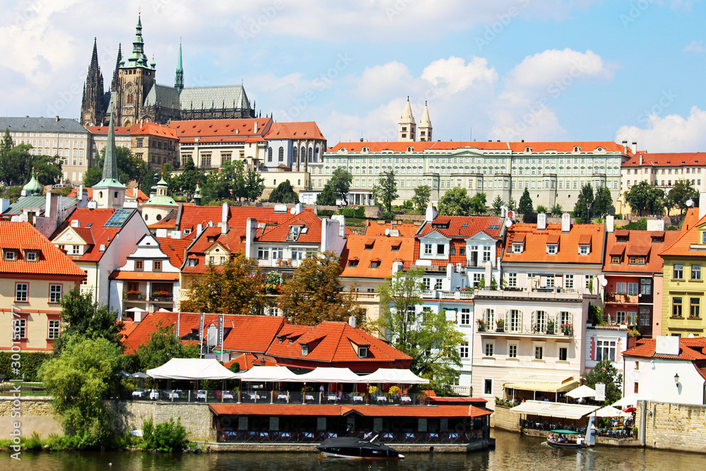 Fototapeta premium Prague Castle and Waterfront in Sun