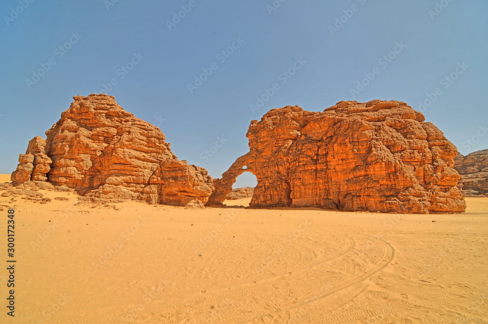 Fototapeta premium Formacje erozyjne na Saharze, Algieria