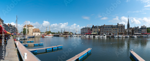Canvas Print panorama view of fishing boats in the old town and Vieux Bassin district of Honf