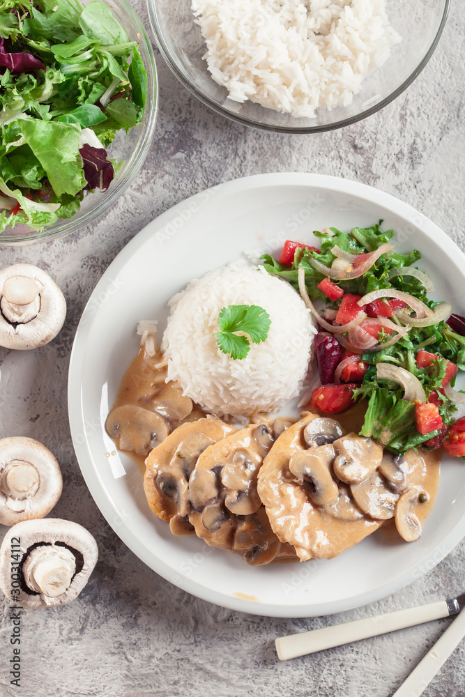 Chicken escalopes with champignion in creamy sauce Chicken escalopes with champignion in creamy sauce