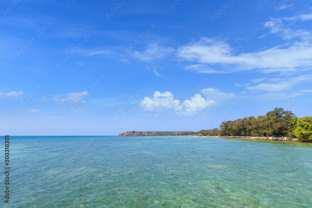 Crystal clear turquoise blue sea at Rawai Beach, Phuket, Thailand