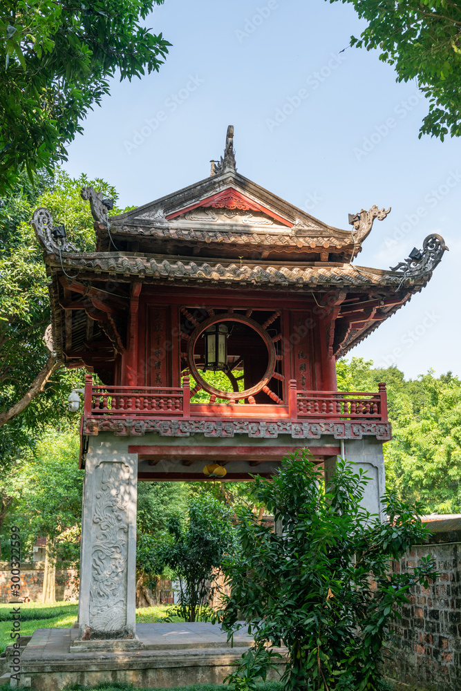 Khue Van Cac pavilion in Temper of Literature ( Van Mieu ) - Vietnam first national university, was built in 1070 Khue Van Cac pavilion in Temper of Literature ( Van Mieu ) - Vietnam first national university, was built in 1070