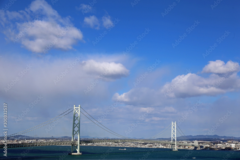 冬の明石海峡大橋