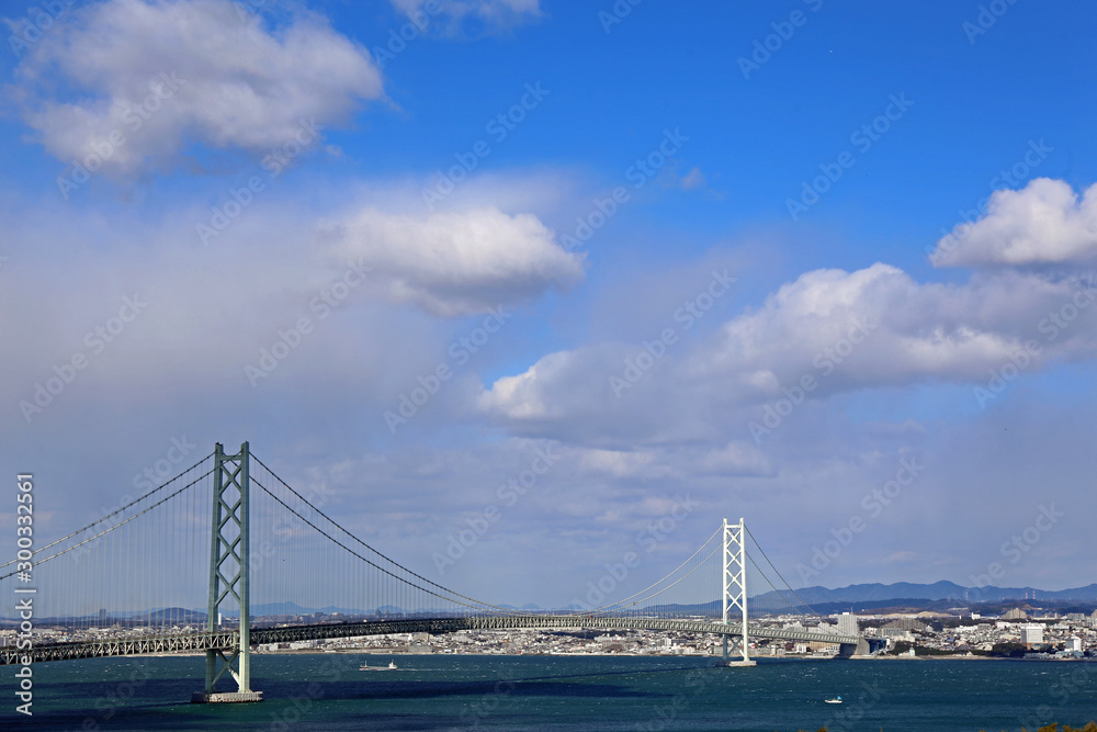 冬の明石海峡大橋