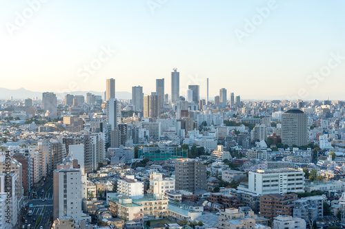 東京都文京区後楽園から見た東京の景色 © zu_kuni