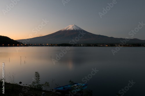 Beautiful Mount Fuji in Yokyo, Japan © Jeff