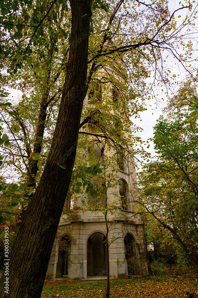 Fototapeta premium One centure ago water tower