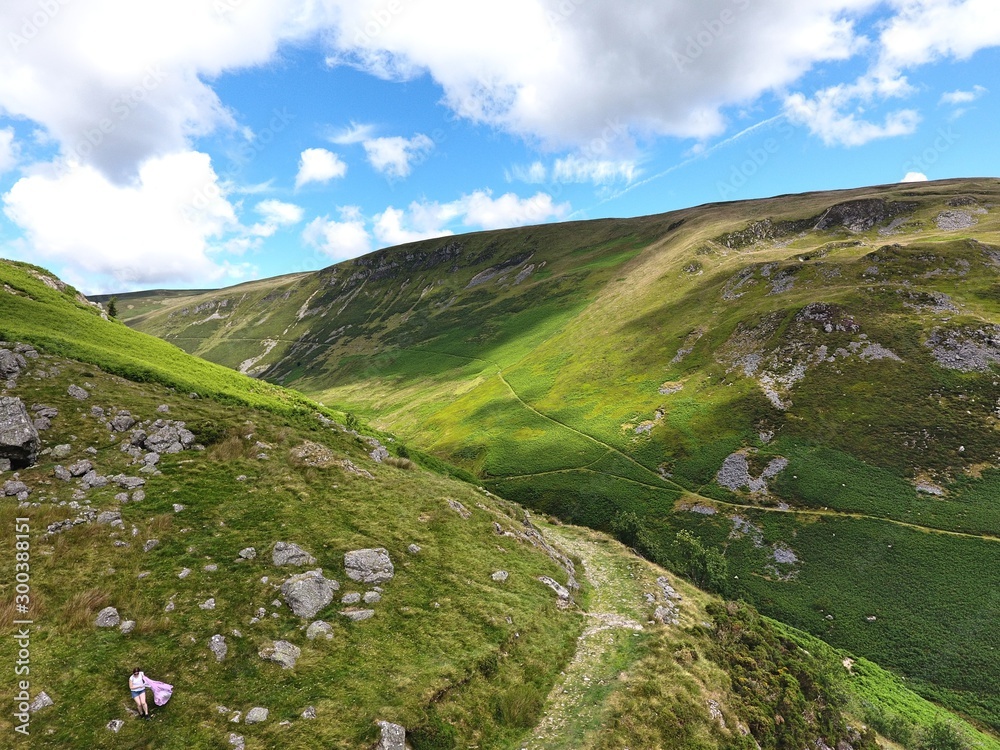 Obraz premium Mountains in Wales. Drone footage.