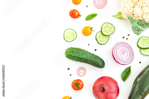 Composition with fresh vegetables