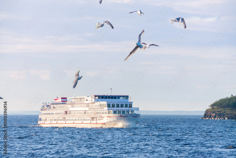 cruise ship touristy blue water travel gull escort