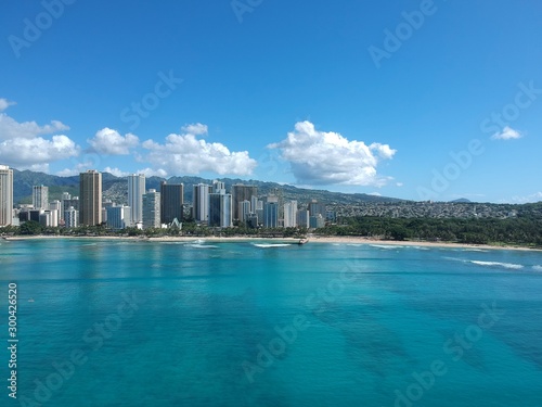 View of Waikiki beach  © Elias Bitar