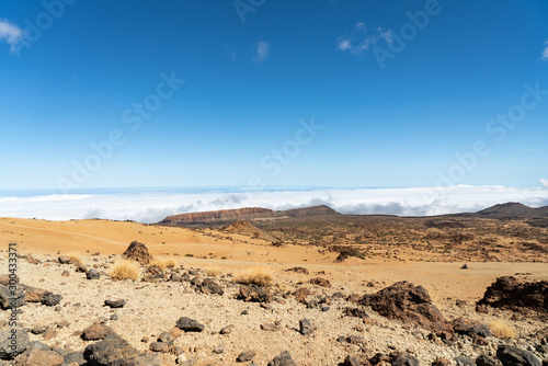 El Teide in Tenerife, nuvole sotto la cima del vulcano photo
