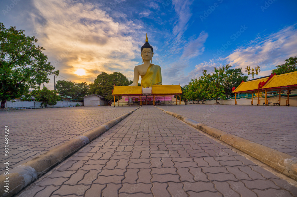 Tambon Rachathewa, Bang Phli District, Samut Prakan, Thailand, October 17, 2019 : Wat King Kaeo, Large Buddha Sculpture Statue..